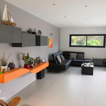 Villa Contemporaine *