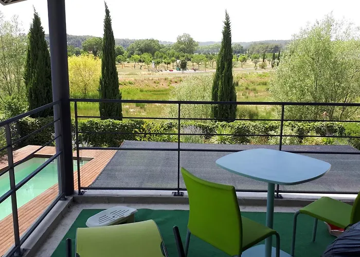 Villa Contemporaine *